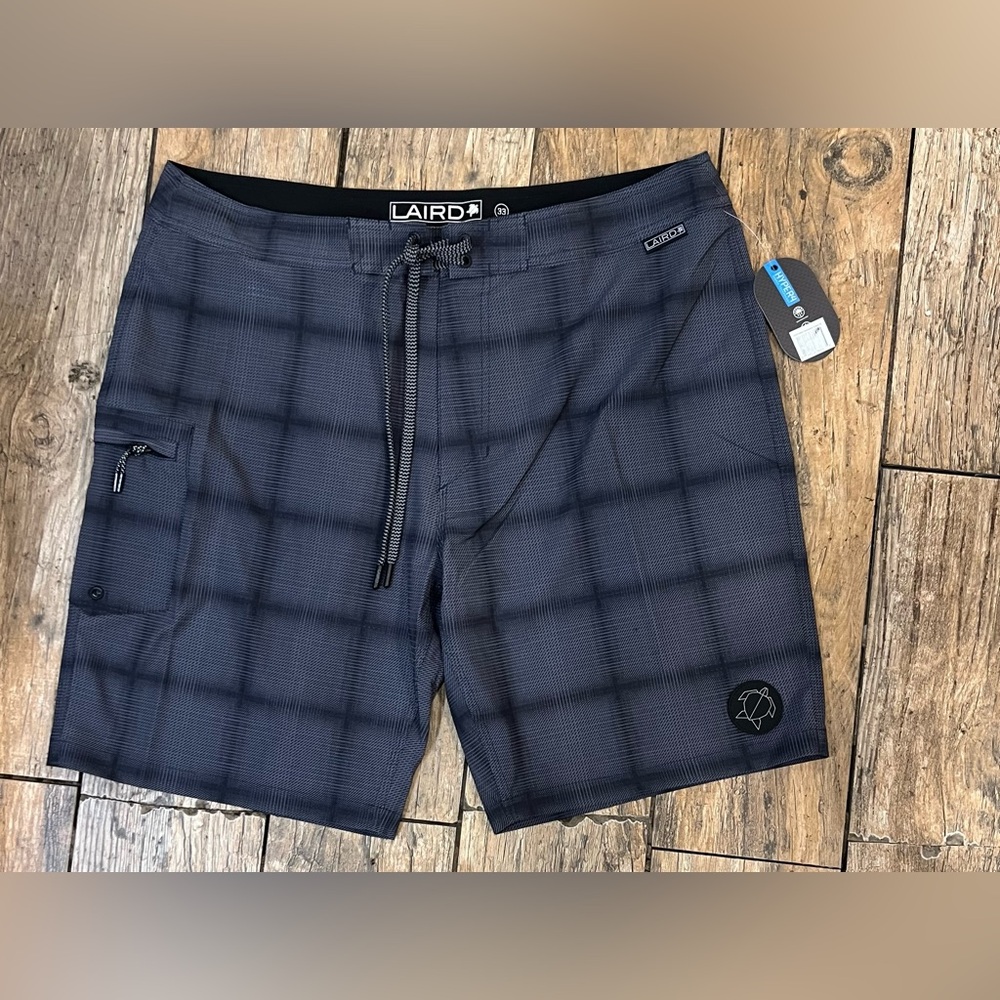 LAIRD hyper4 performo size 33 board shorts NEW with tags